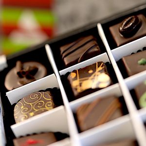 CLASSIC 20 DARK Chocolate Collection